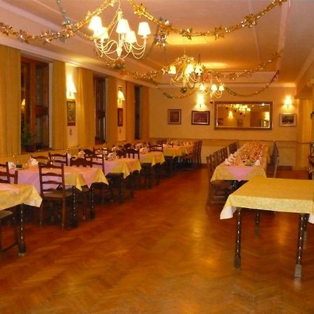 Polzevo Hotel Visnja Gora Ngoại thất bức ảnh